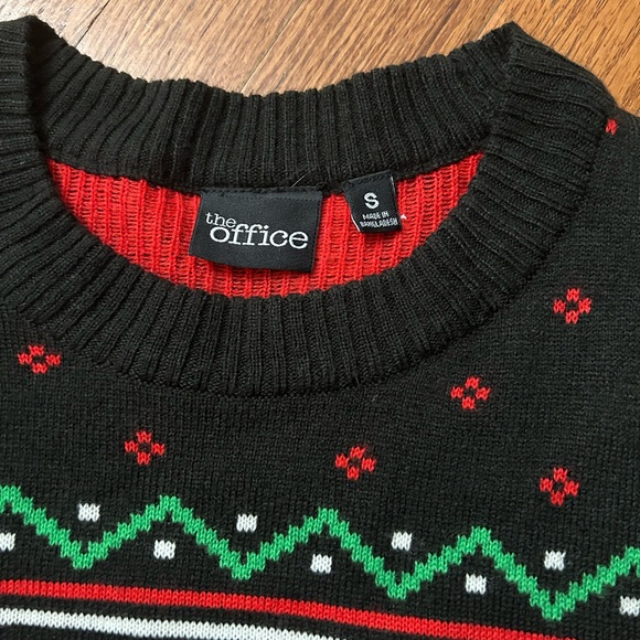 DUNDER MIFFLIN The Office Christmas Ugly Sweater Black Knit Size unisex Small - Picture 2 of 5